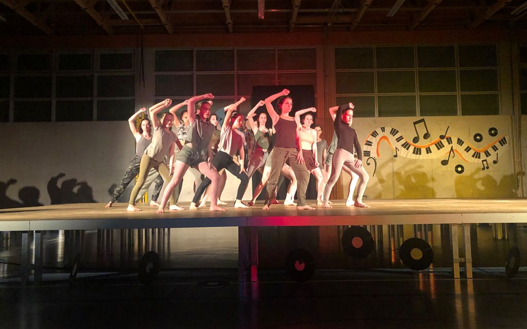 IMG_1988.jpg Res 5027 6071999d019bf104766ab5546eb99d87