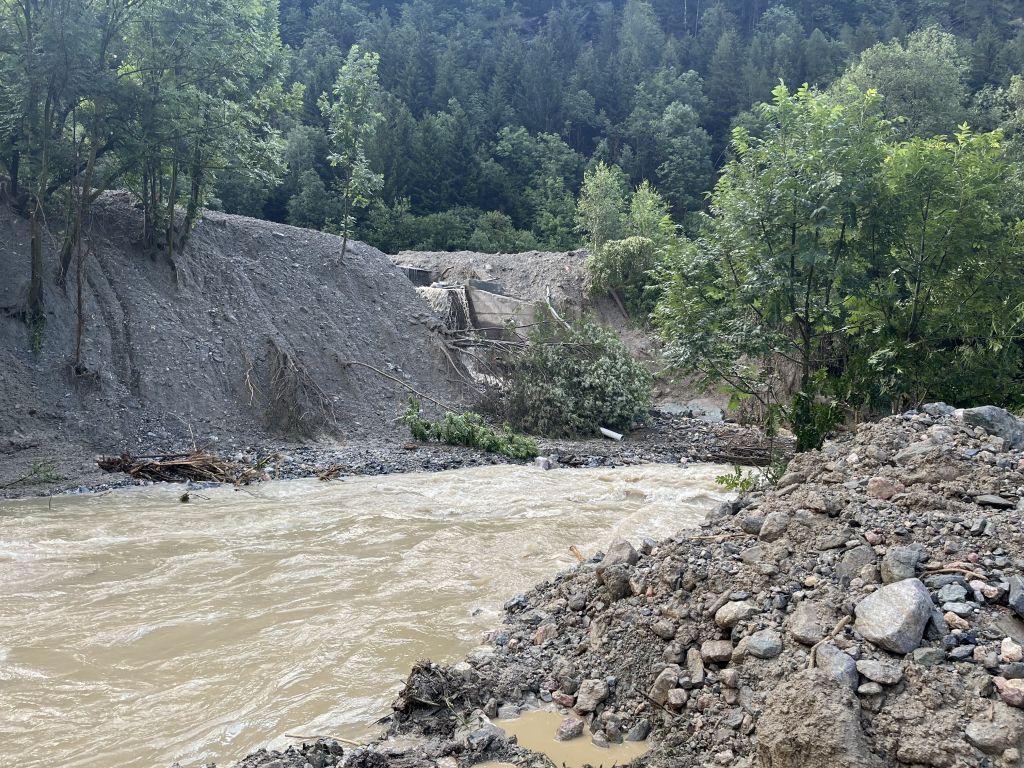 IMG-3608.jpg Res 6001 61de7bc1ba8ef1292c61bdaa5b30be95