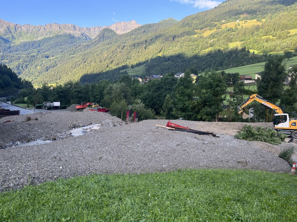 IMG-3594.jpg Res 6001 79da618a16e04786d0622a898f741b67