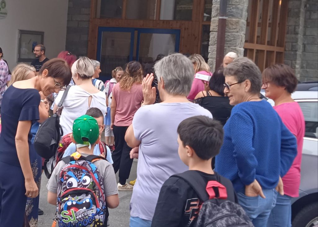 image00012.jpeg Res 6082 De097583f31d5258e4965011813d6211