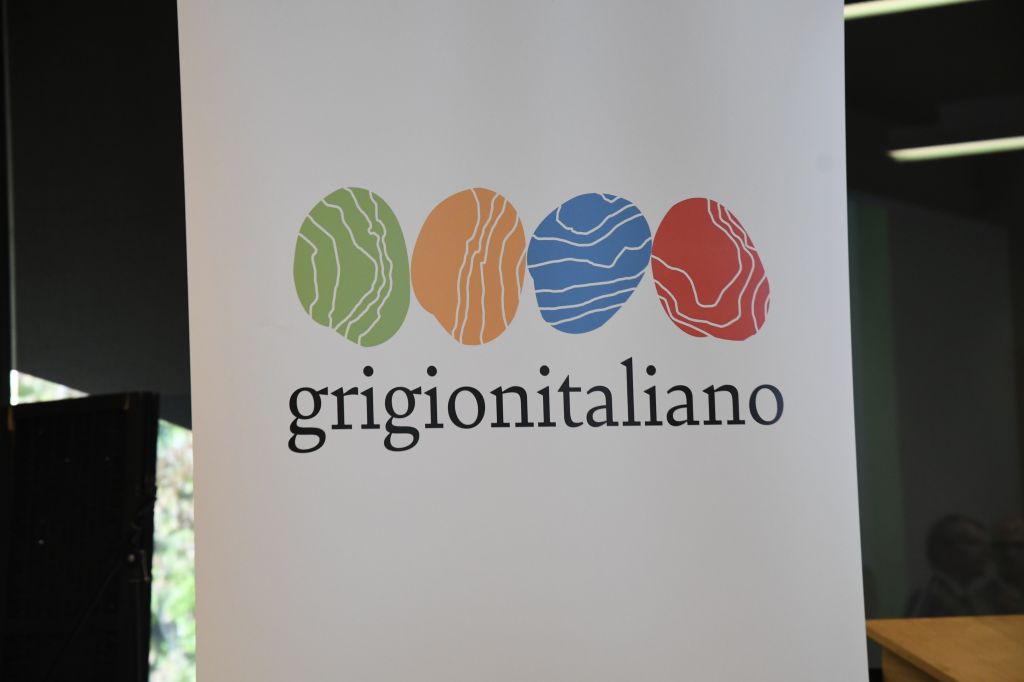 DSC_3095.jpeg Res 6226 14b39e09437b3ec2e3e5c01b843e0c02