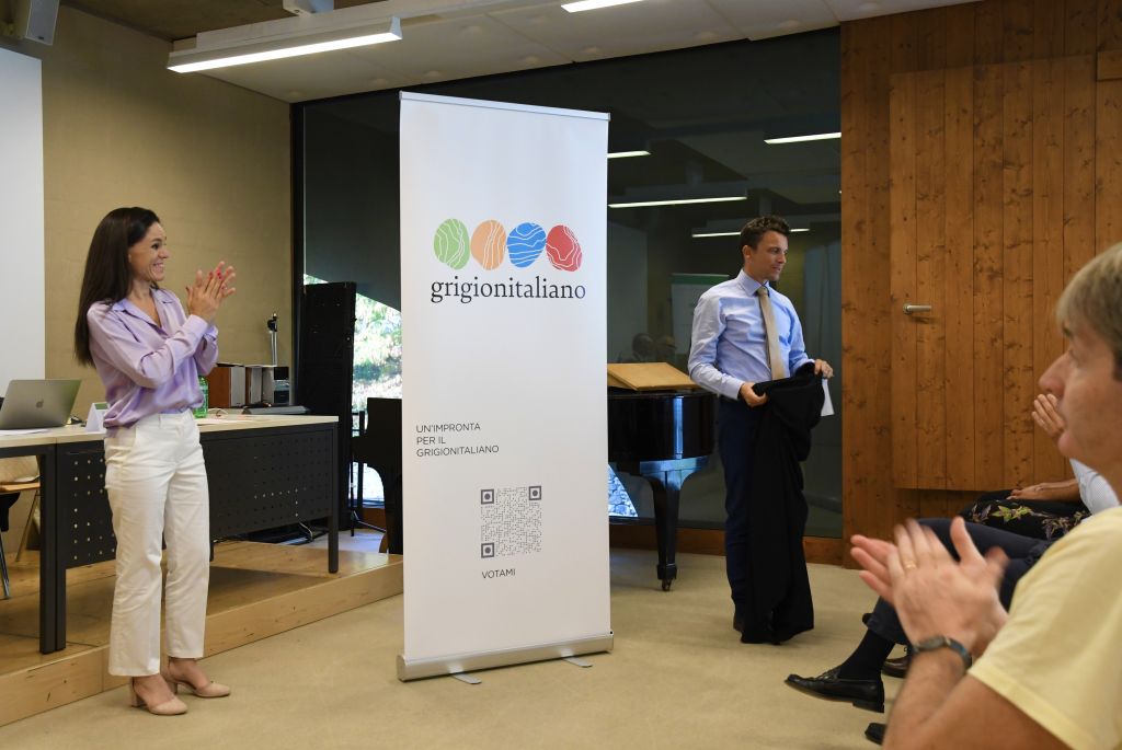 DSC_3092.jpeg Res 6226 173a970616283538972486565e818d68