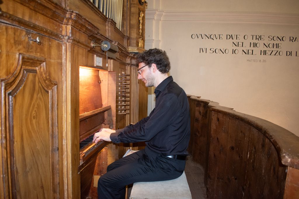 _DSC0015.jpg Res 7142 096a081afe77cdd008b8fa9031689eb8