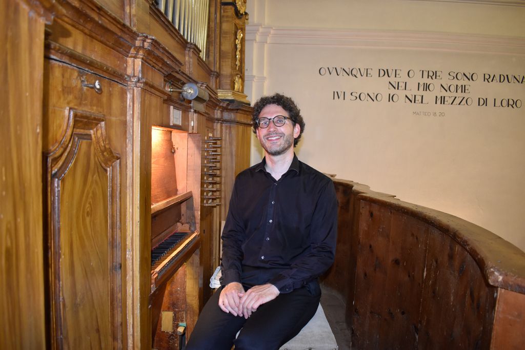 _DSC0014.jpg Res 7142 2fd94b3e4d61f58751b1a3e0c5dd54cc