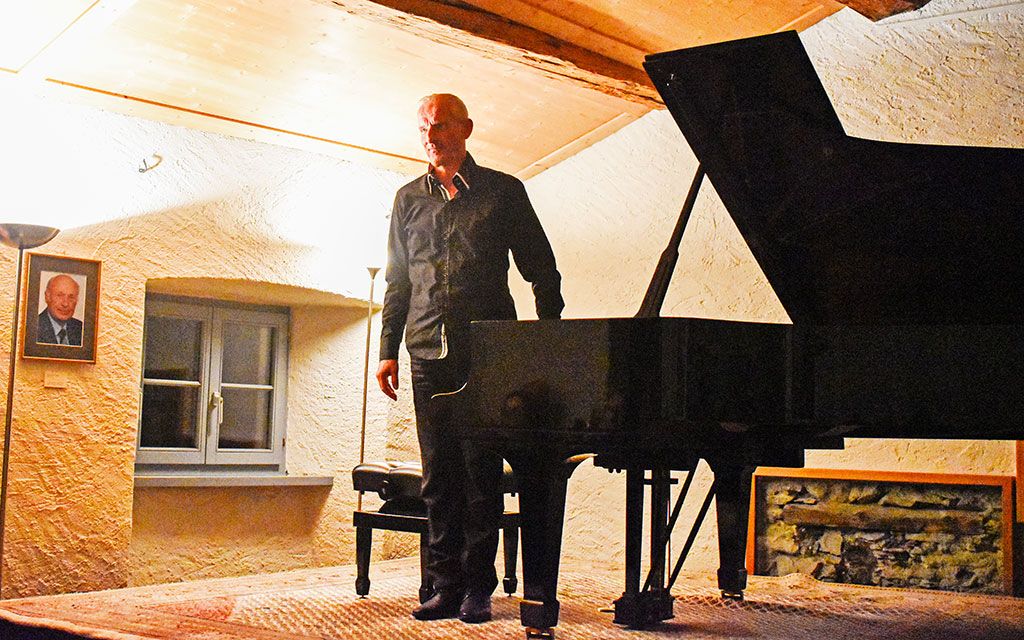 _DSC0071.jpg Res 7293 E95ee0b3e5f94c014c0a07acd7c01dae