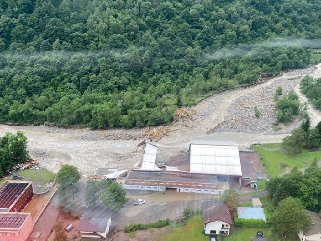 vista dall alto.jpg Res 7430 D30183b4d933aac2a628466bf5a3b5d9