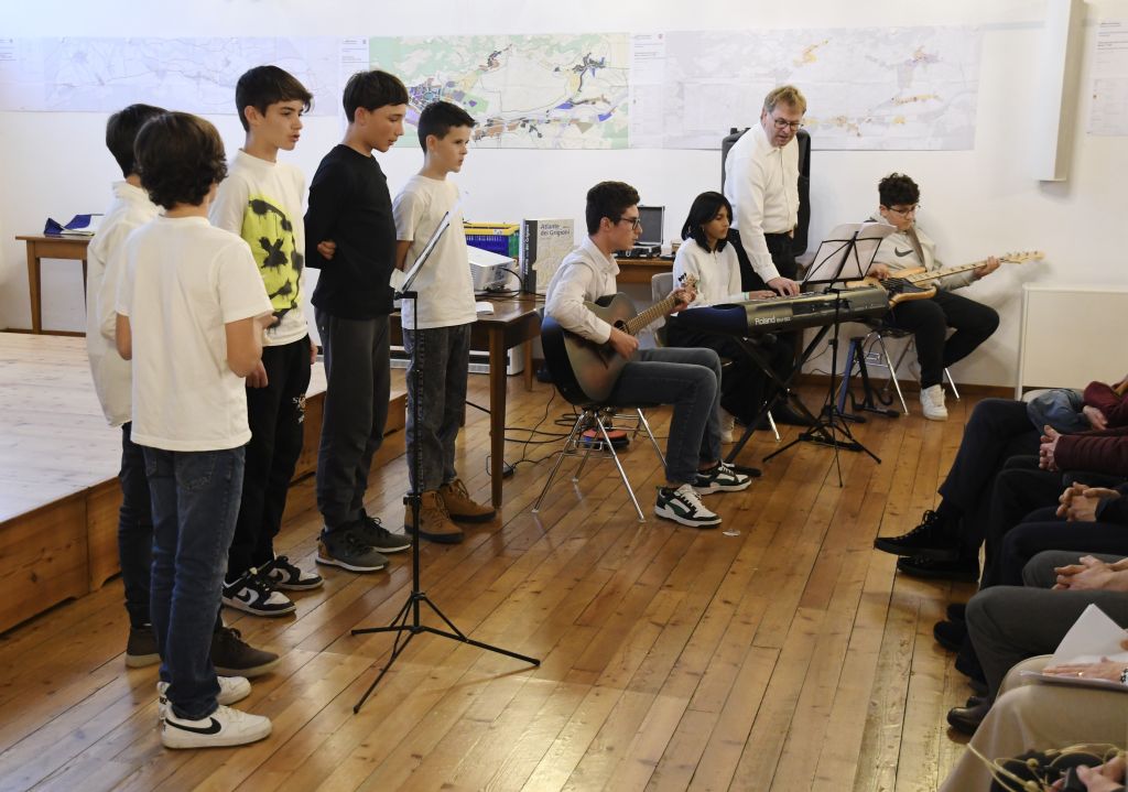 DSC_7707.jpeg Res 7469 99f50c7c5d3fa57969f2095315c05e04