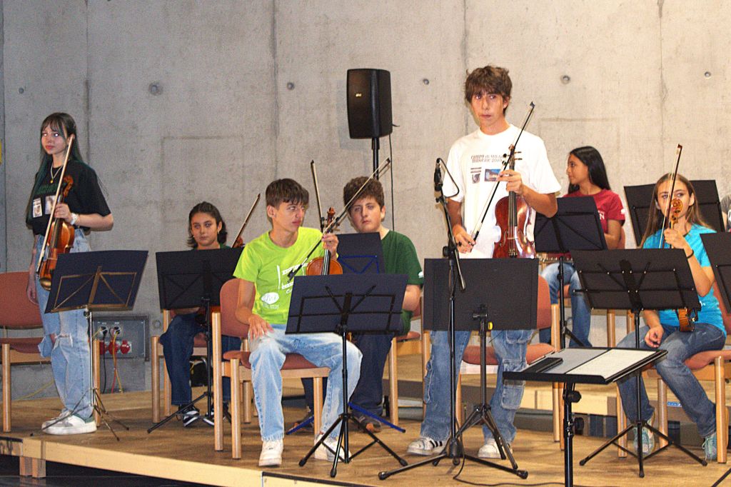 _DSC0015.jpg Res 8074 42c78b80bfb1fe8e5a8b3617faadf888