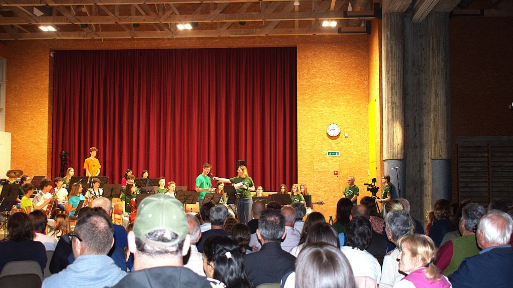 _DSC0021.jpg Res 8074 463afc87165843d72af4cbfe220fa169