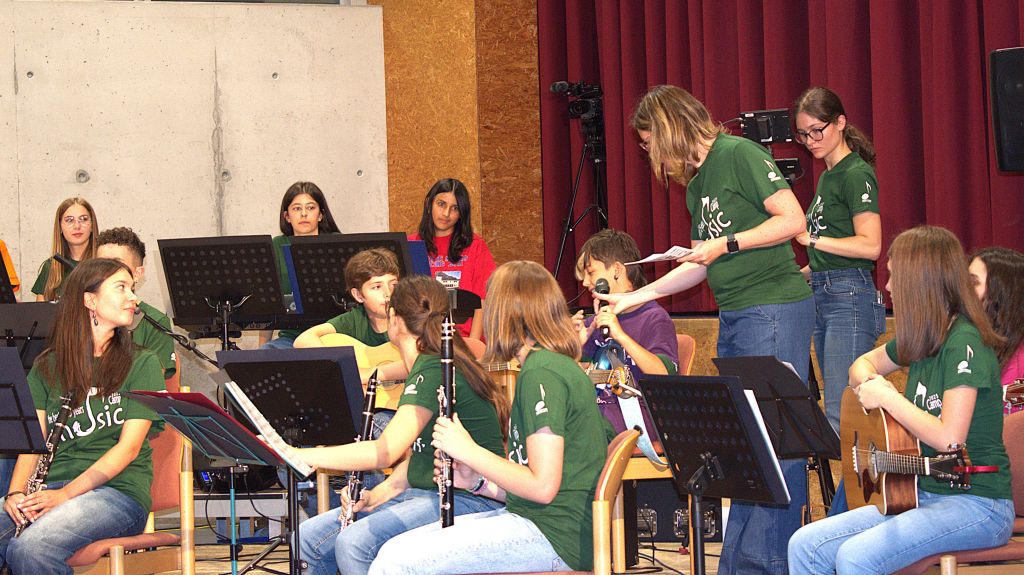 _DSC0041.jpg Res 8074 53ea449a7c8c455cc62b3c89447fc00a