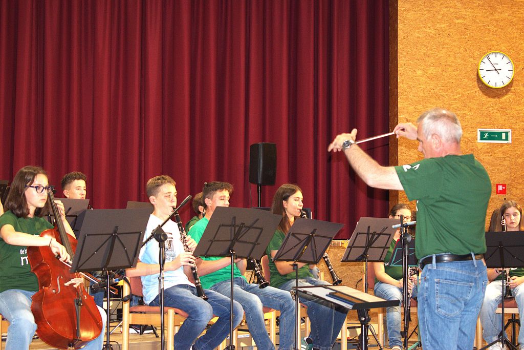 _DSC0032.jpg Res 8074 9aeff653c4254555aed50b318cdd6139