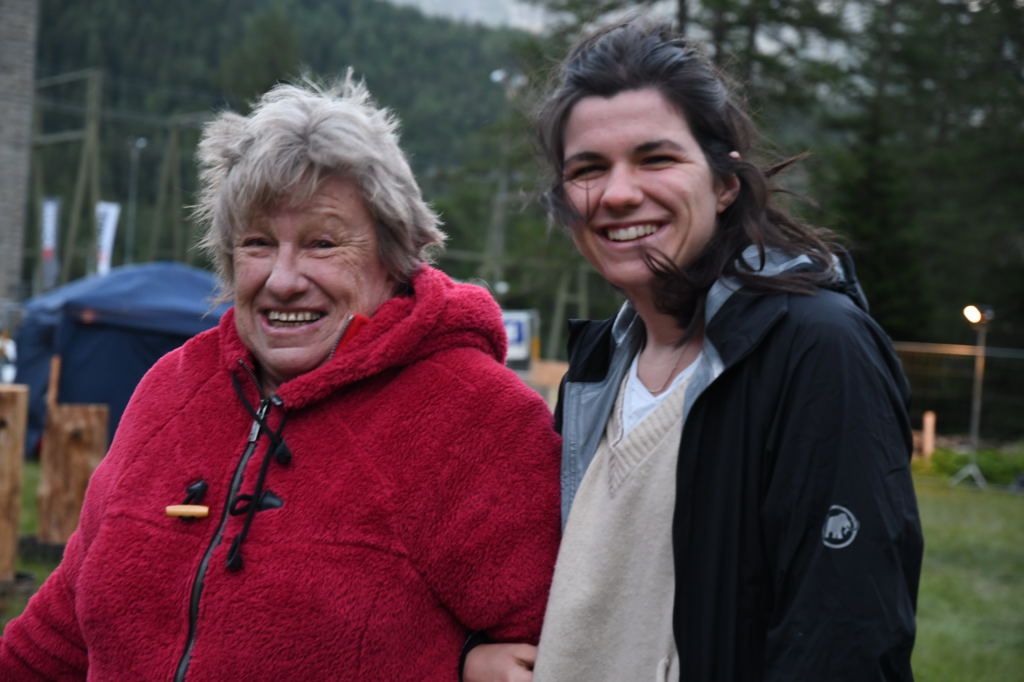 DSC_3724.jpg Res 809 59e7f10544c00d996dad0d44156abab6