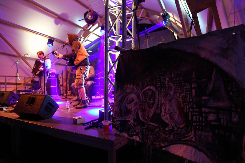 DSC_3801.jpg Res 809 C8efd66f5bbcfaa97ad123c1f290d84b