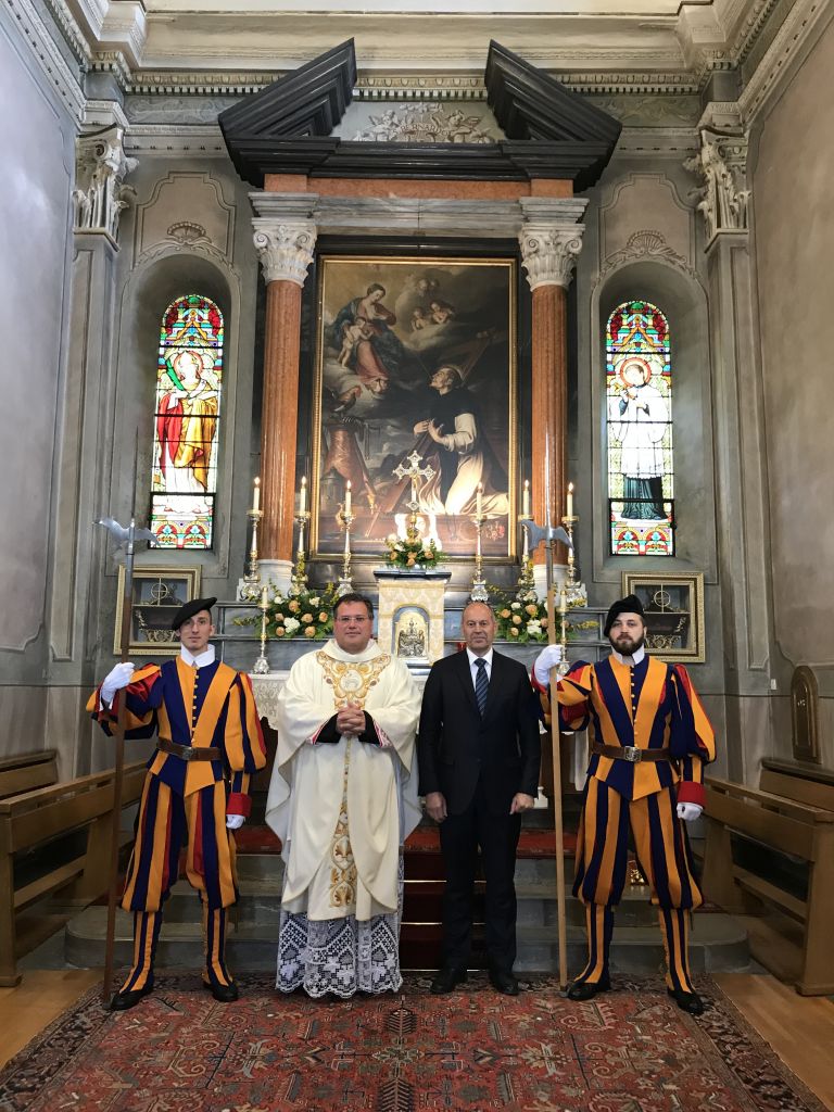 IMG_0366.jpg Res 837 Ade44d709ccf923a6e2819cf6ff87c54