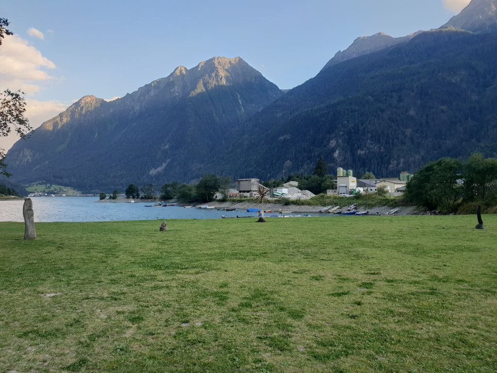 20180709_201630.jpg Res 879 732f0e02679307ced3f3c7f5185a2340