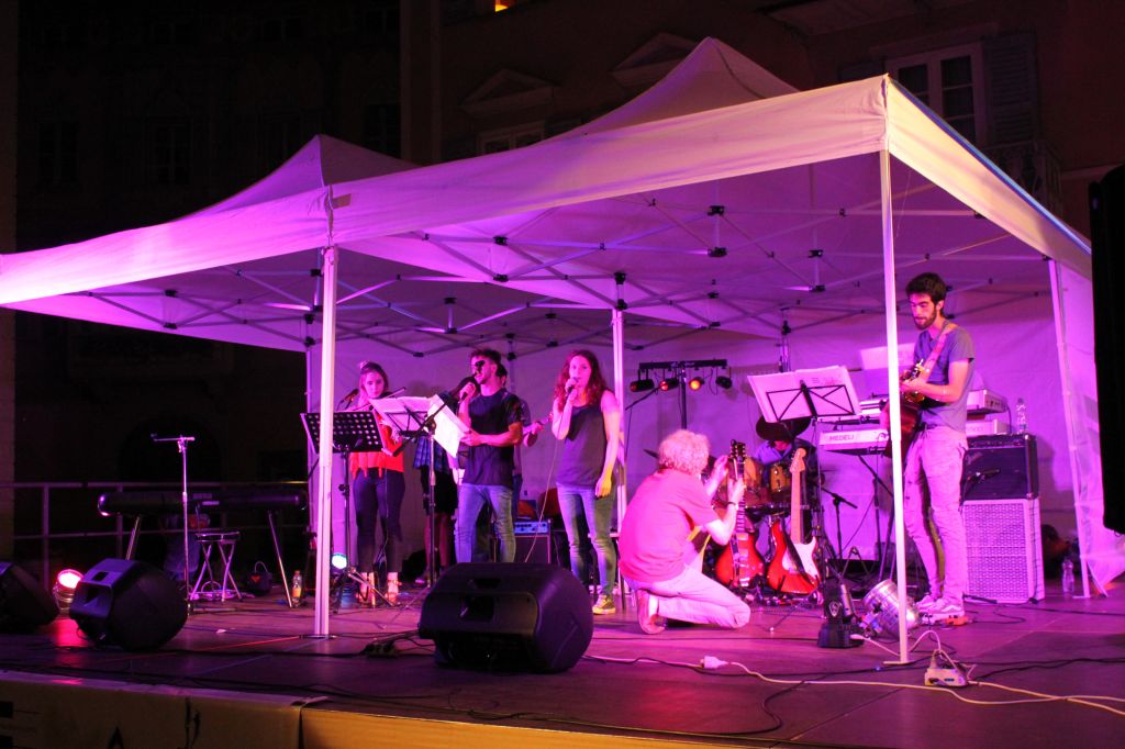 IMG_1911.jpg Res 983 A07fc4aa9009f5dca1ea8b10cdeb7807