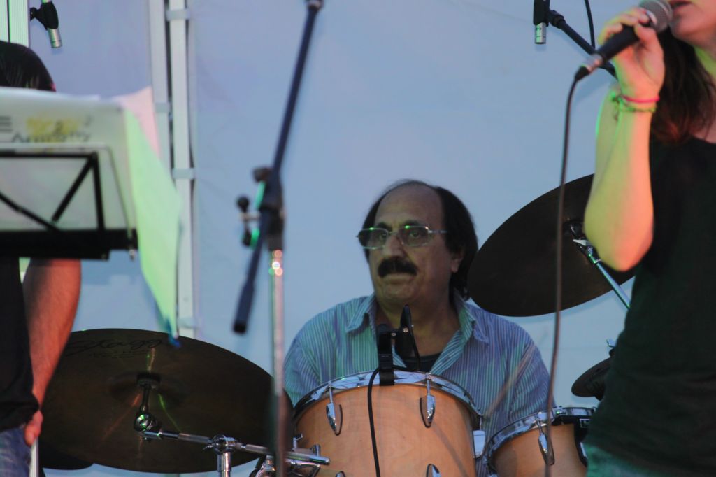 IMG_1889.jpg Res 983 Eec77ce30be8e2200b0158bc281412e7