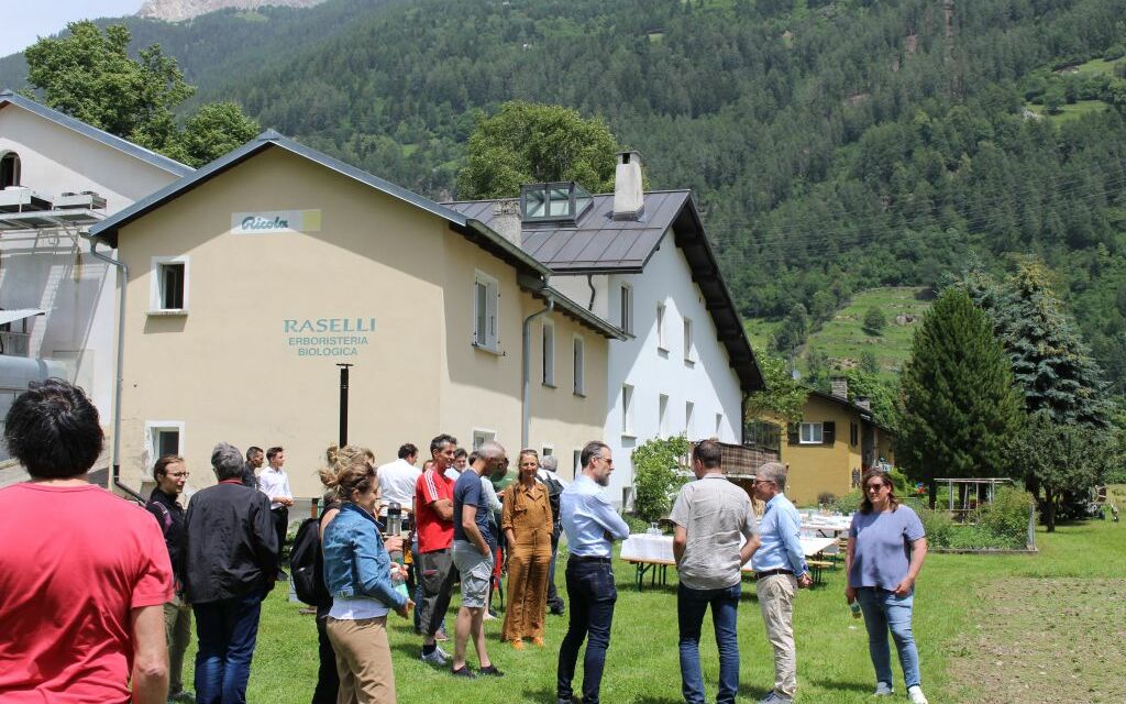 Res 5956 02c1101cfb91afd9a63df769d9ff343c D516f