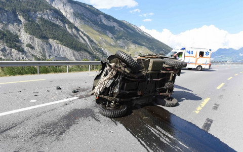 Motociclista 59enne morto in incidente frontale