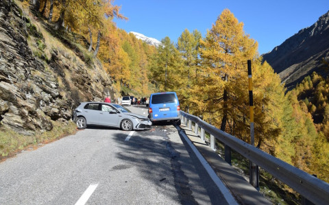 Frontale in alta Valposchiavo, 3 feriti