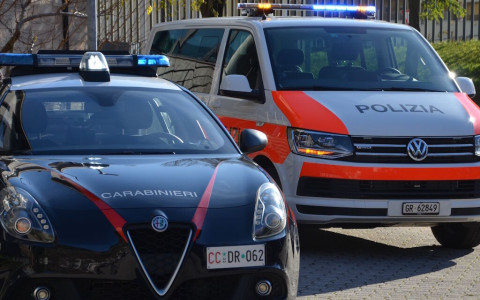 Rubano in Val Monastero, fermati in Italia