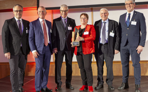 EMS-CHEMIE riceve Premio nazionale formazione