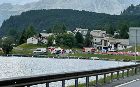 Incidente stradale a Maloja: traffico bloccato Incidente stradale a Maloja: traffico bloccato