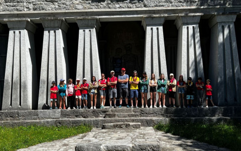 Il campeggio estivo APE nel canton Glarona