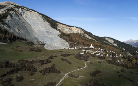Brienz: nuova frana nella parte alta del cumulo