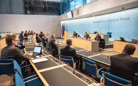 Cassis ha incontrato i Governi di Grigioni eTicino