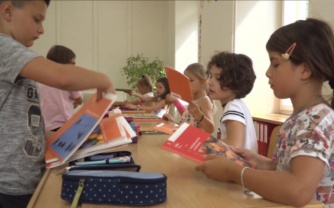 Inizio scuola tra Covid e app