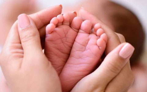 Valposchiavo: partorisce lungo il tragitto