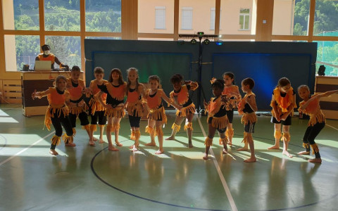 Saggio di hip-hop alla palestra di San Carlo