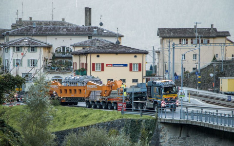 Risanamento fonico della strada a Campocologno