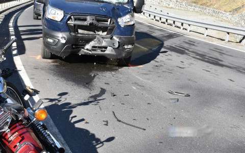 Morto in ospedale motociclista 18enne