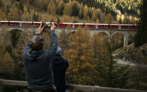 La linea dell'Albula rimane chiusa per giorni