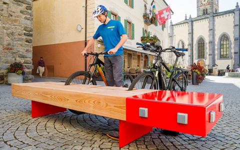 E-LOUNGE: la panchina multifunzionale di Repower