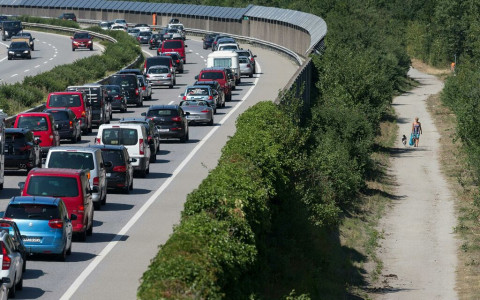Un'offensiva solare anche sulle strade Un'offensiva solare anche sulle strade