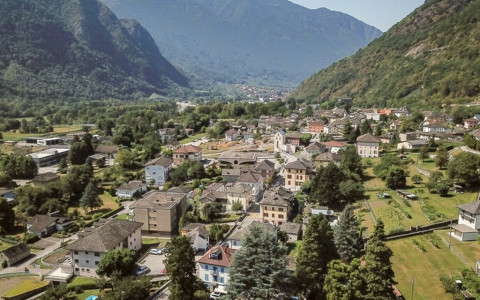 Grono, due insediamenti stralciati da ISOS