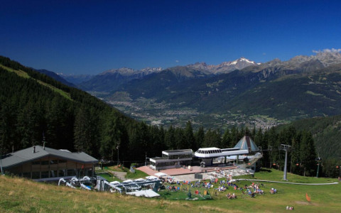 Aprica; canicola, acqua da cannoni sui turisti