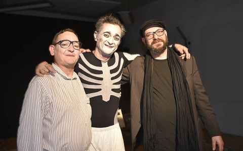 Storia di un uomo e della sua ombra