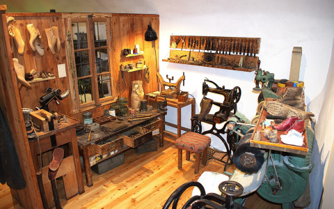 Brusio festeggia la biblioteca e il museo