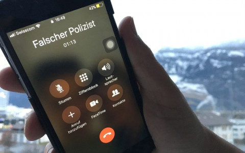 Attenti ai falsi agenti di polizia