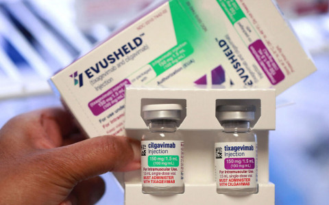 Sottoscritto contratto per farmaco contro Covid-19