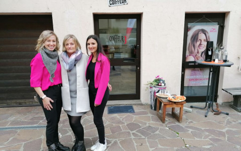 Campascio non perde il suo negozio da parrucchiera