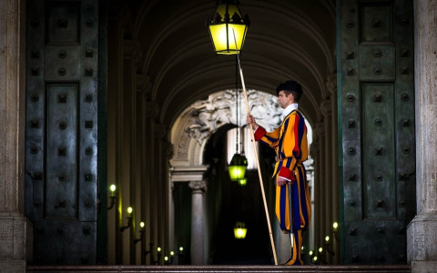 Vaticano: 33 nuove Guardie svizzere