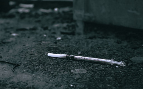 Droghe: al vaglio l'ipotesi Droghe: al vaglio l'ipotesi