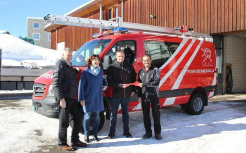 Un nuovo mezzo per i pompieri a Maloja