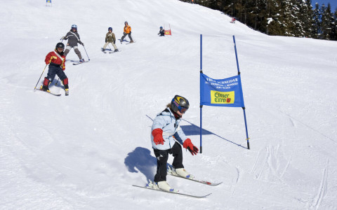 Una settimana sugli sci per la scuola infanzia