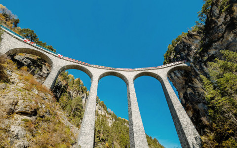 Fondata l'associazione 